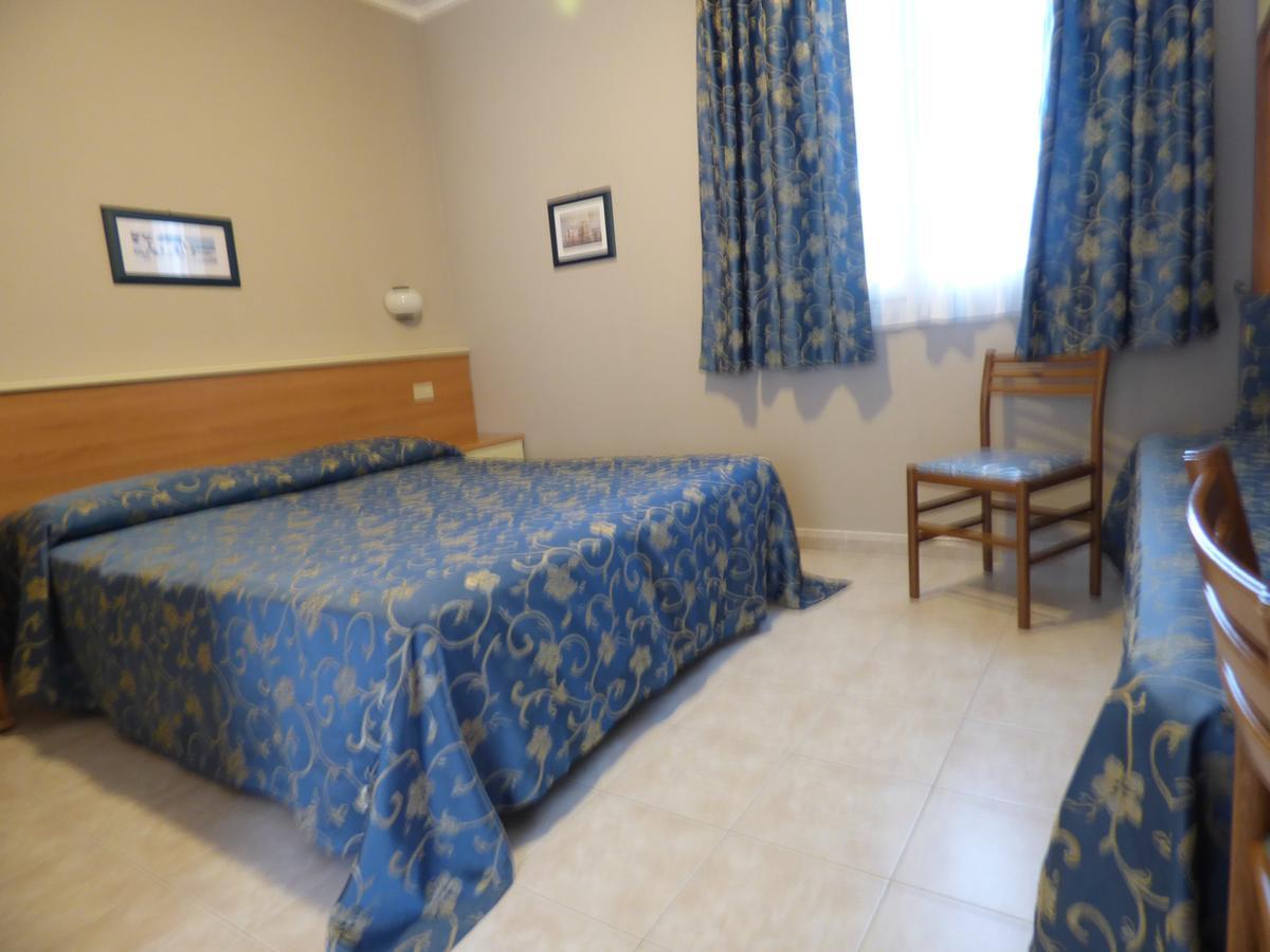 Hotel Turandot Torre del Lago Puccini Dış mekan fotoğraf