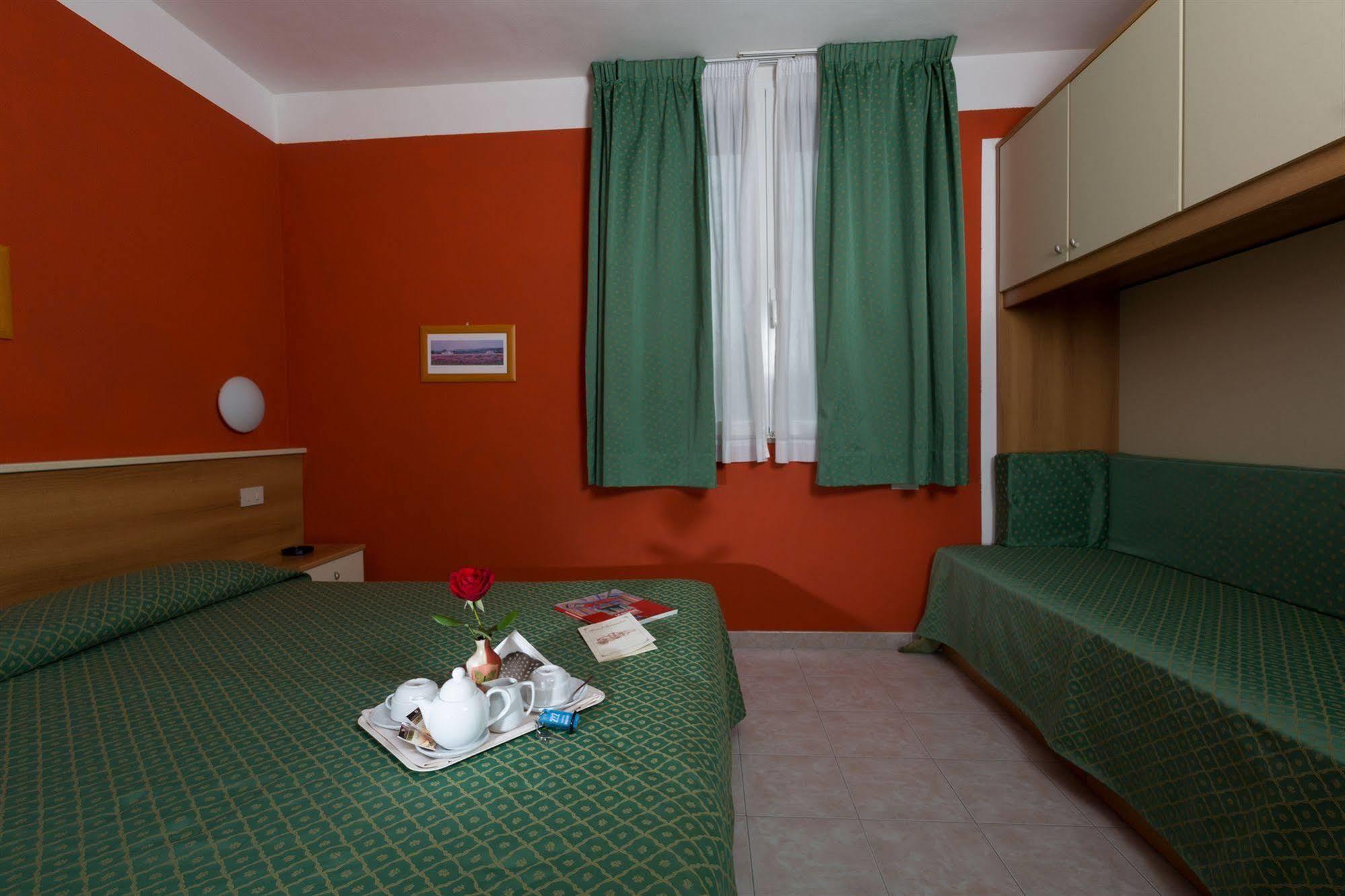 Hotel Turandot Torre del Lago Puccini Dış mekan fotoğraf